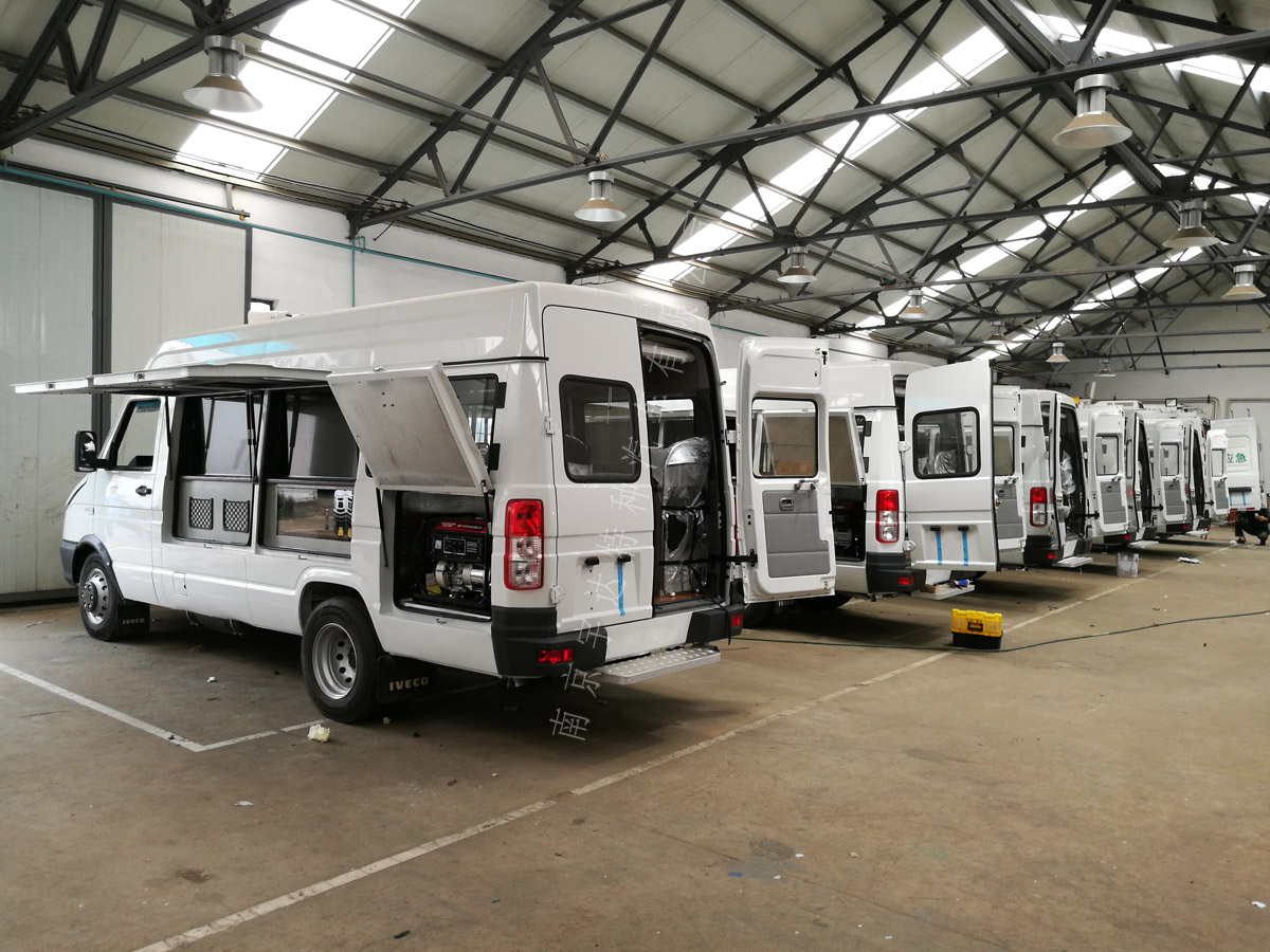 依維柯A40服務車 多場景專用汽車的卓越之選